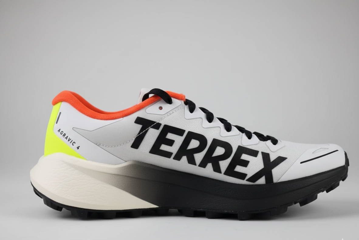 nueva linea terrex agravic 2026