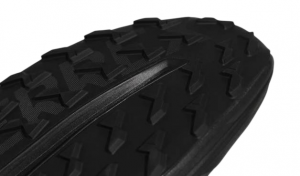 chollo_adidas_agravic_lite_negro_3-Photoroom